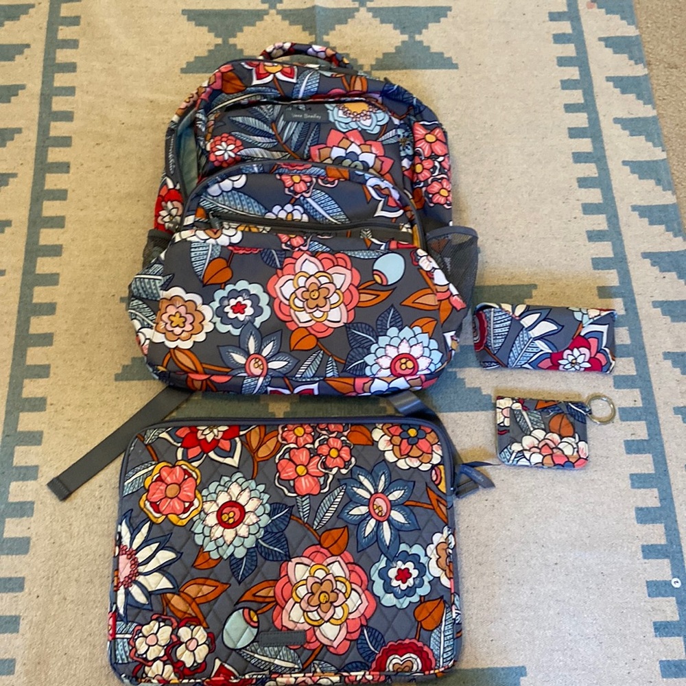 Vera Bradley Never Used 4pc Set